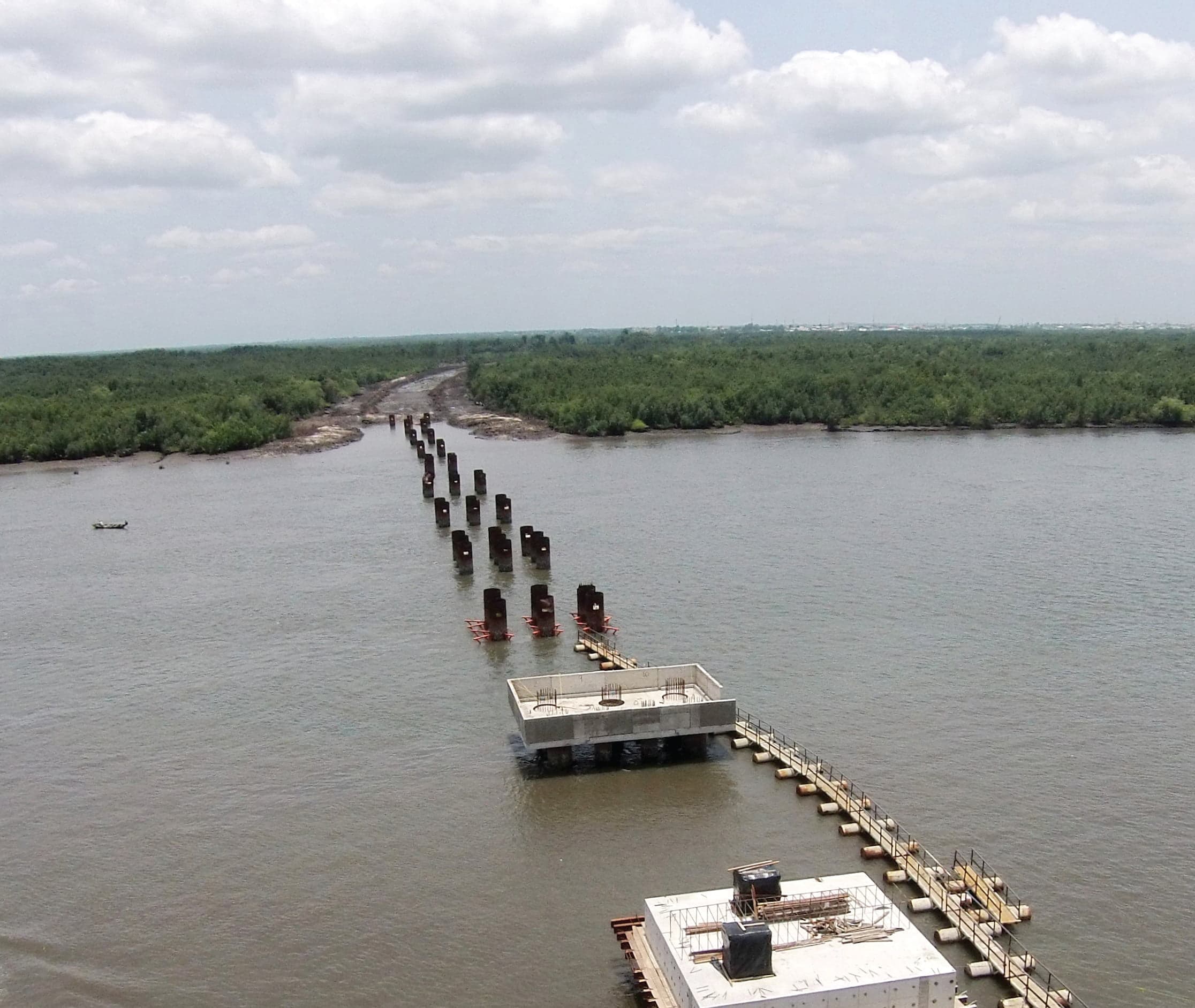 Construction of Okrika - Borokiri Road and Bridges, Rivers State, Nigeria Image